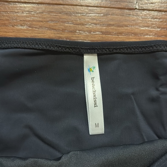 Beachsissi 2 piece halter V neck skirted swimsuit adjustable draw string skirt M - Picture 14 of 14